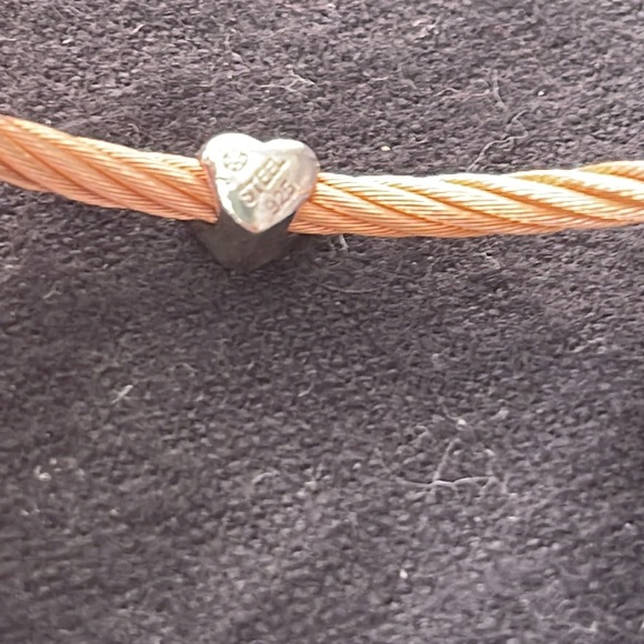 Beautiful cable bracelet with 3 ♥️ 💎 - Picture 3 of 6